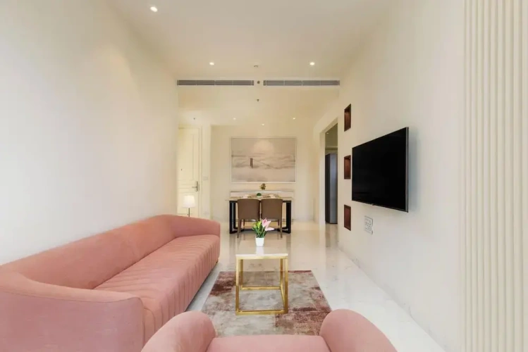 2 Bedrooms Apartment with balcony