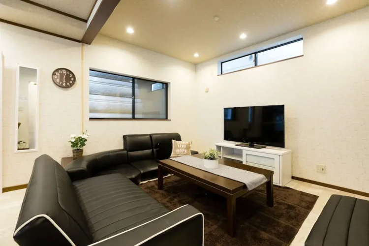 Misaki House