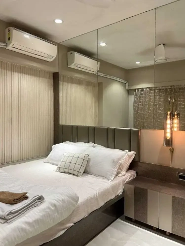 Quadruple Apartment