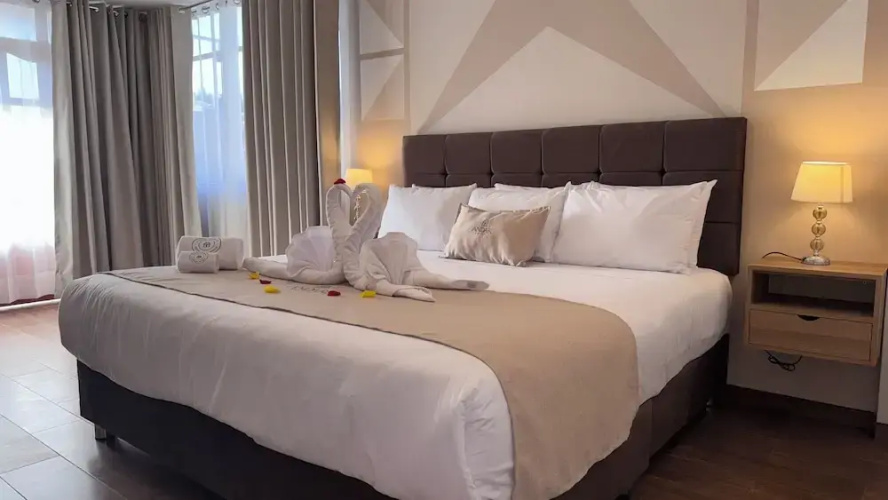 Andari Hoteles
