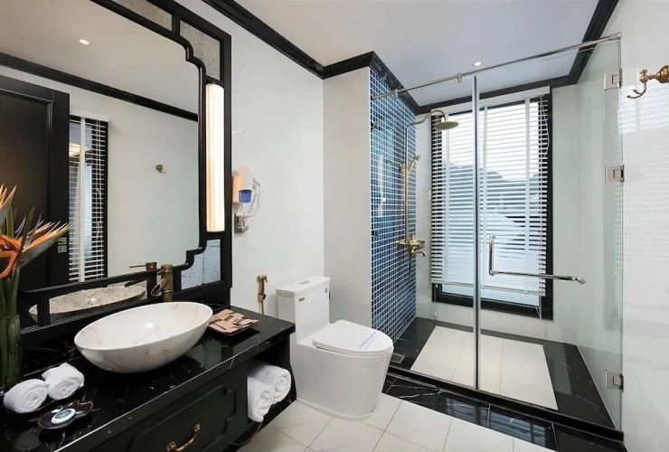 Standard Triple room with balcony and with bay view