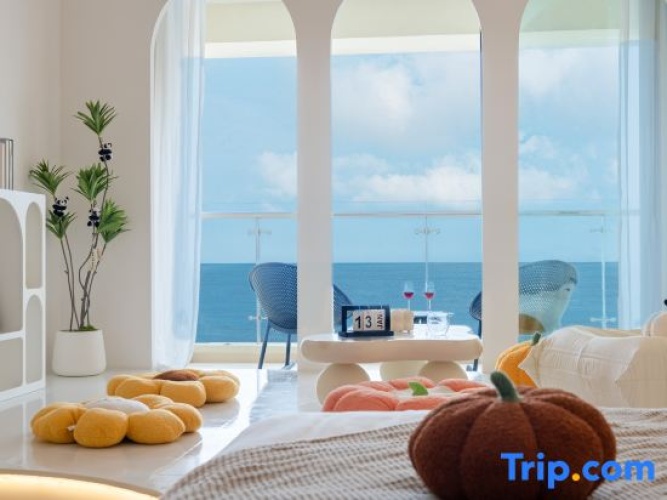 Standard Double room with balcony and with sea view