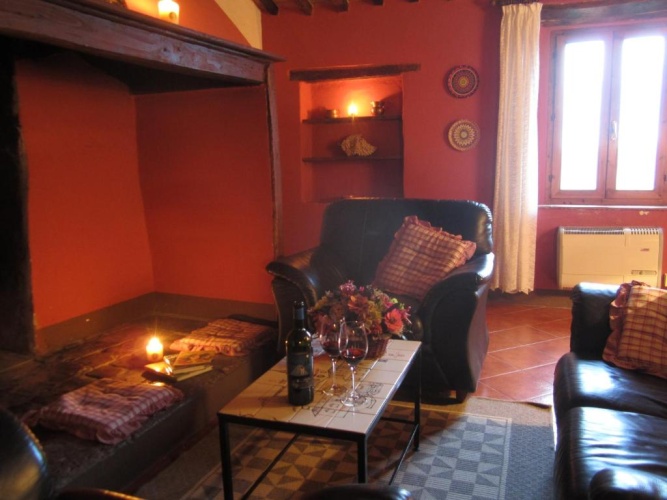 3 Bedrooms Apartment