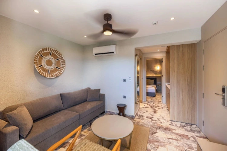 1 Bedroom Superior Apartment