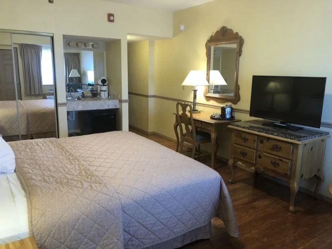 Standard Double room with balcony and with river view