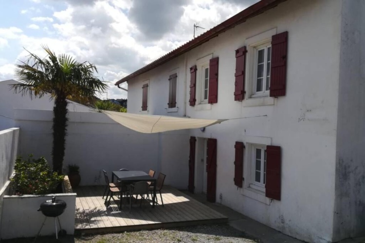 3 Bedrooms Cottage
