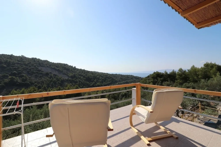 2 Bedrooms Cottage with balcony