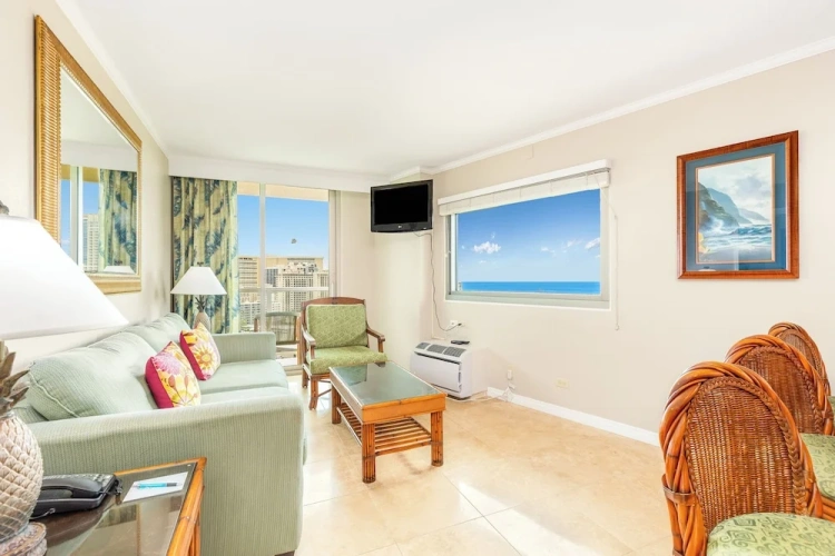 1 Bedroom Quadruple Suite with balcony and with ocean view