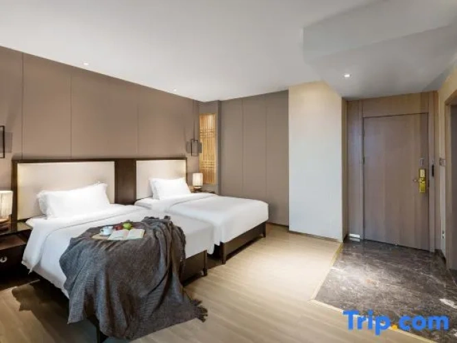 Standard Twin room with sunset view