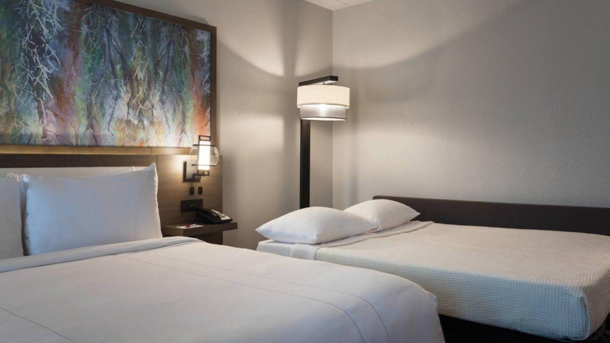 Marriott Savannah Riverfront photo 6