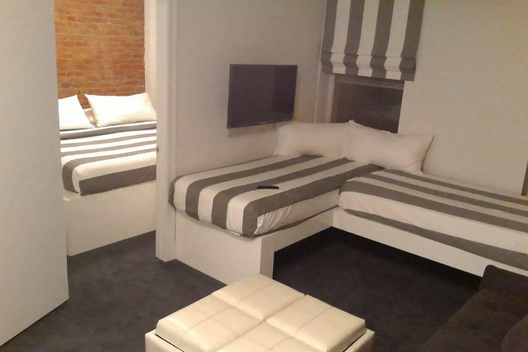 Chelsea Star Hotel