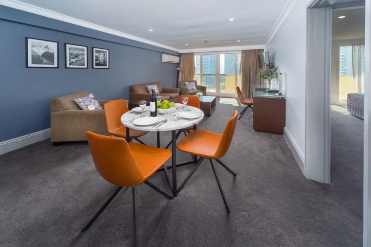 2 Bedrooms Apartment with balcony
