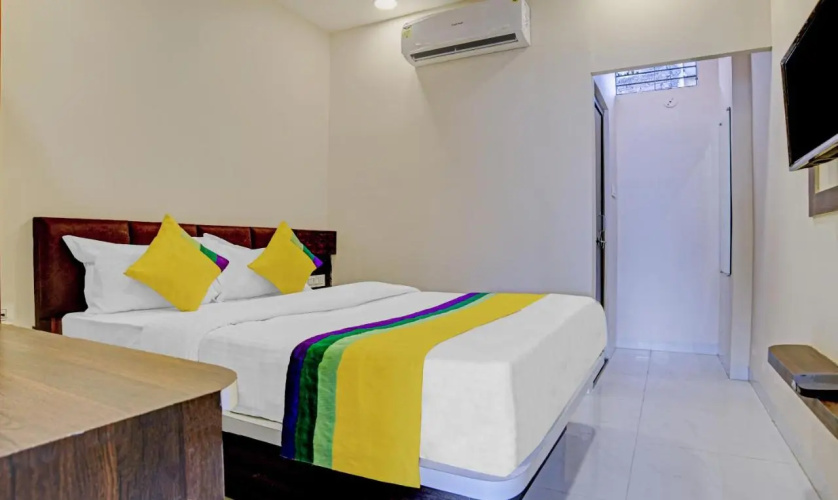 Hotel Anand Shree,Indore