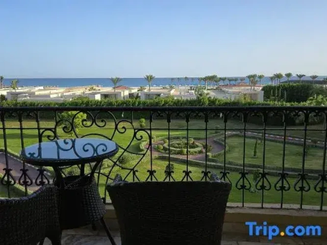 Standard Double room with garden view