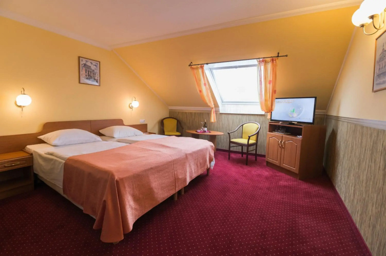 Hotel Korona Eger