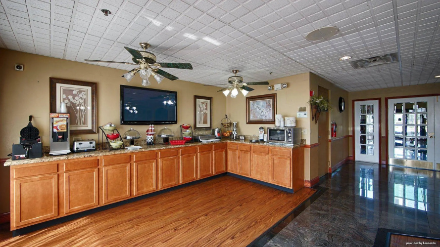 Best Western Suites photo 32