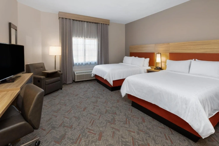 Quadruple Suite