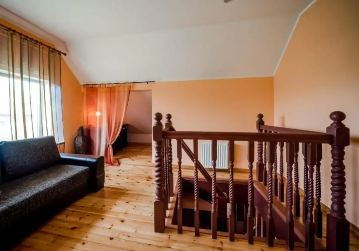 3 Bedrooms Cottage
