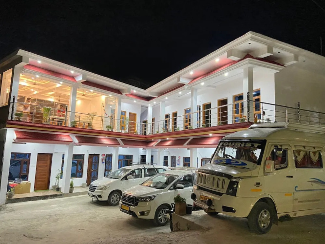 Shiv Vilas Palace - Guptkashi