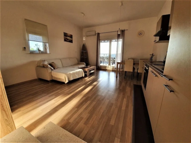 2 Bedrooms Deluxe Apartment with balcony and with sea view
