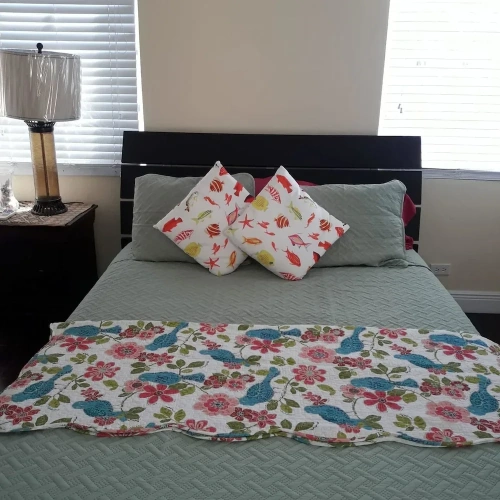 4 Bedrooms Cottage