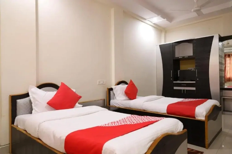 Classic Triple room