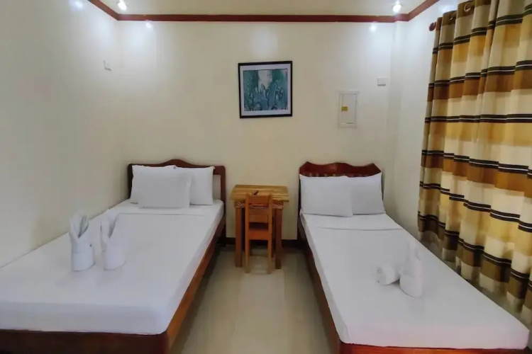 Summer Wind Pension Puerto Princesa