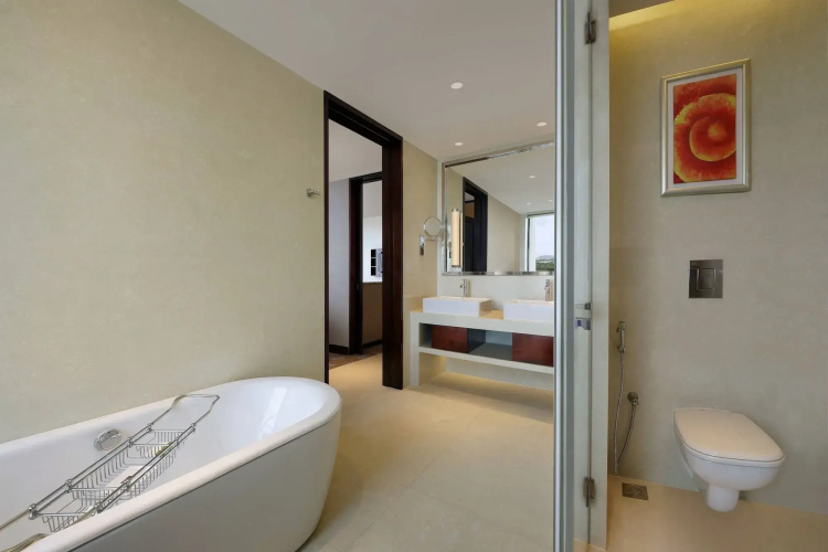 Courtyard by Marriott Pune Chakan