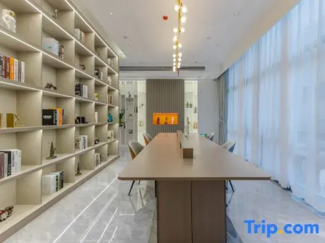 Shucheng Gujing Junlai International Hotel
