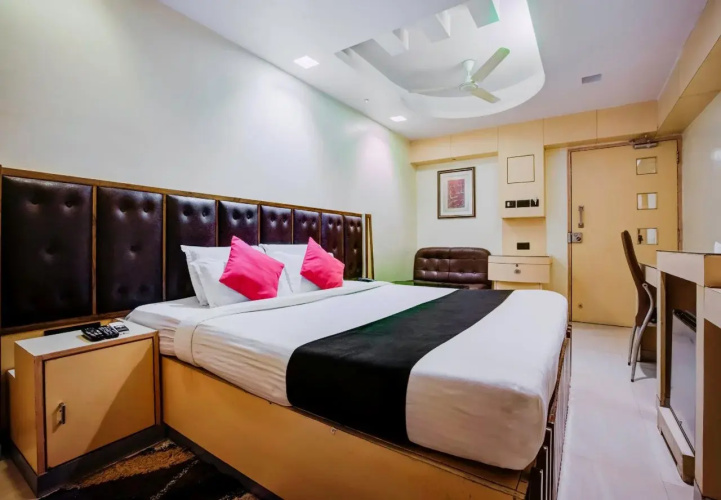 Fabhotel Palash Residency
