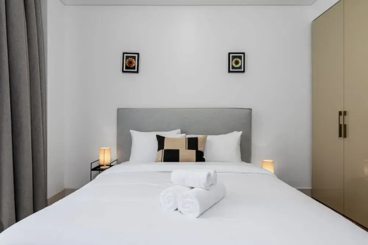 Waves - Premium Seaside Retreat With Private Beach