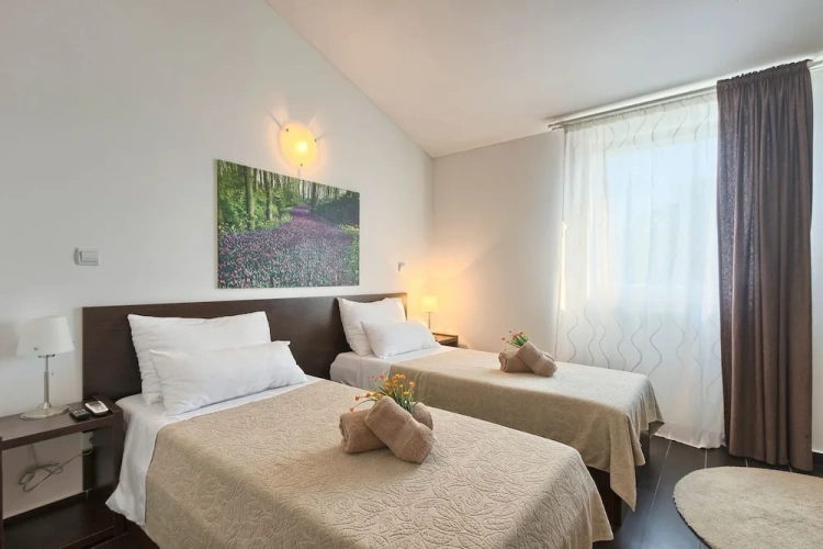 5 Bedrooms Standard Villa