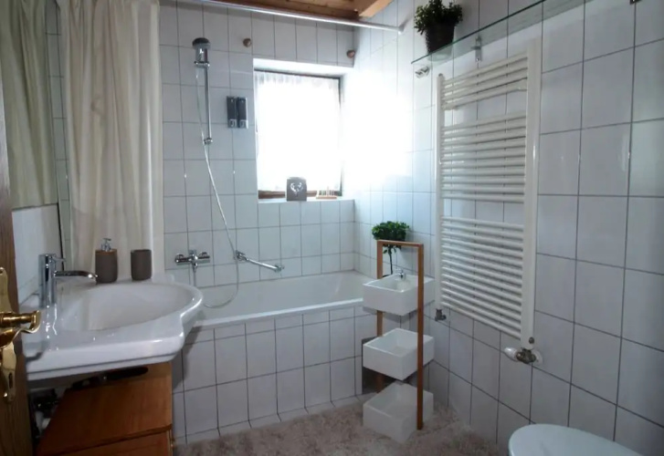 Belle Kitz Apartment 2