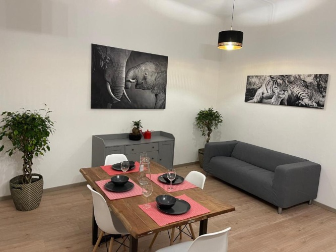 2 Bedrooms Double Apartment