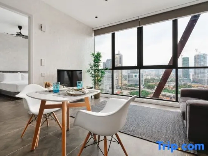 Quadruple Apartment