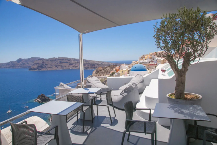 Theodora Suites