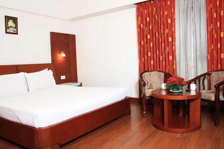 Parijatha Gateway Hotel