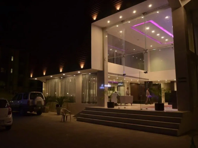 Executive Single Suite