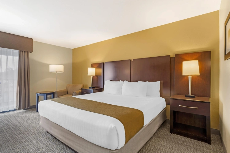 Standard Double room with balcony