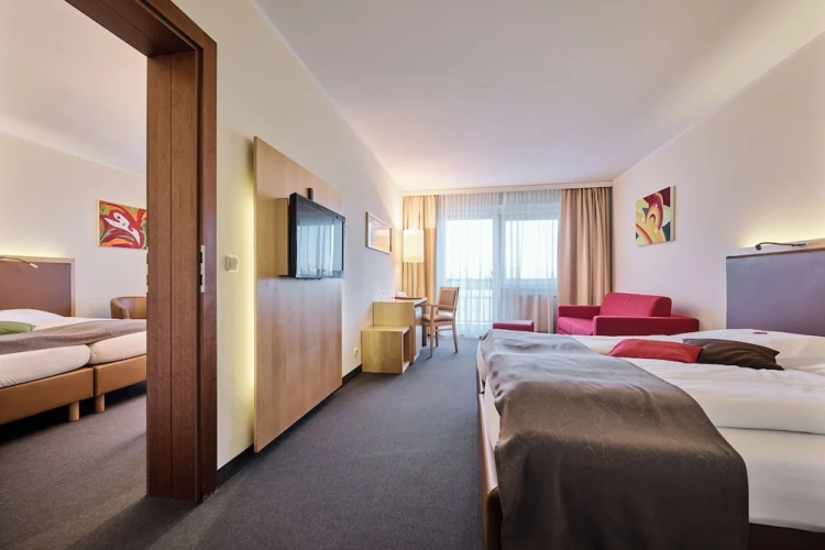 Family Suite with balcony