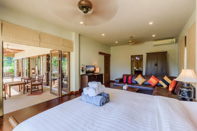 Aster Pool Villa