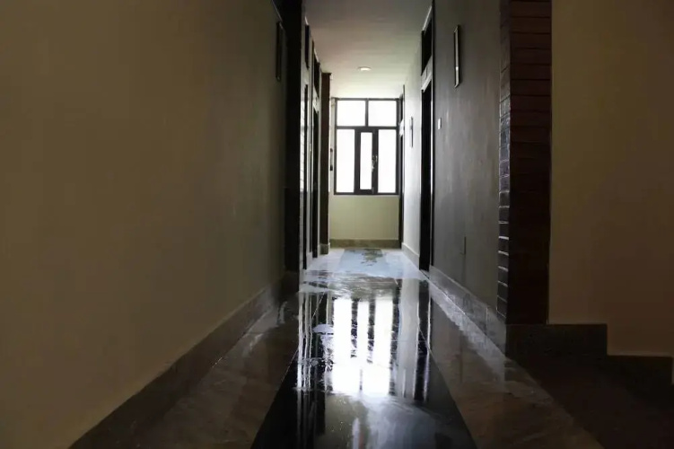 Hotel Devki Palace