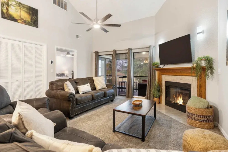 Caddy Shack - Amenities for the Whole Family!