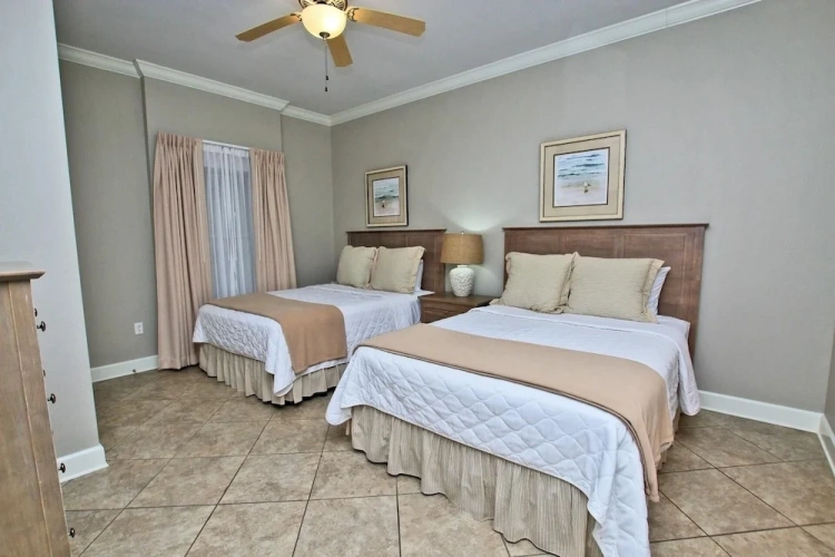 Standard room with balcony