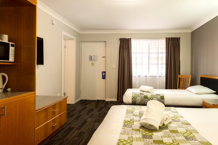 Deluxe Double Suite