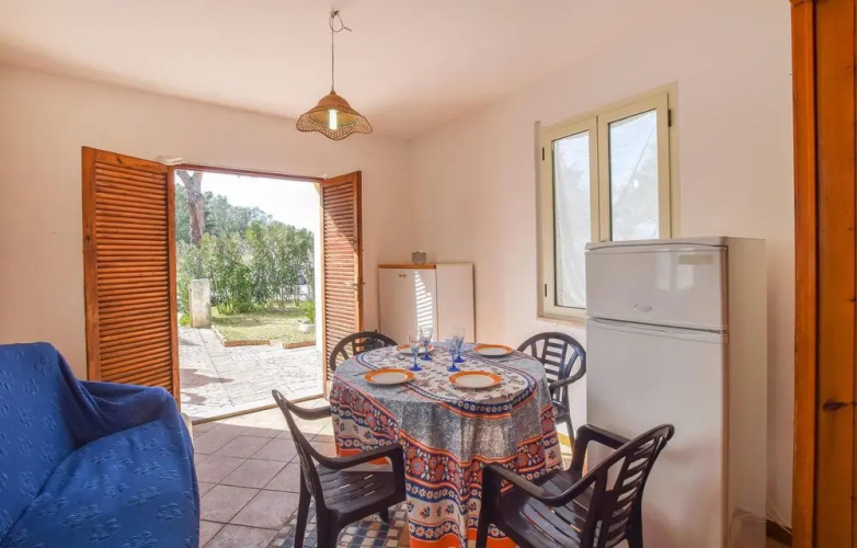 Amazing Apartment in Botricello With Wifi and 2 Bedrooms