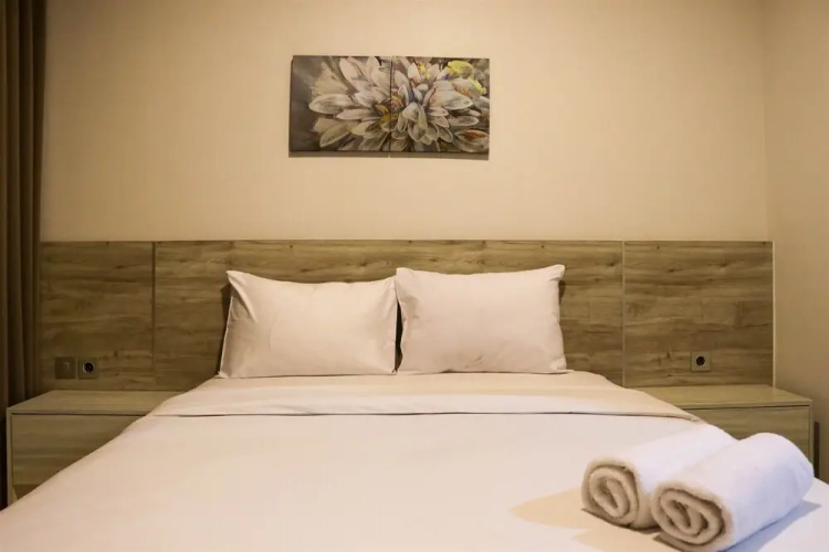 Nice And Stylist Studio At Gold Coast Apartment
