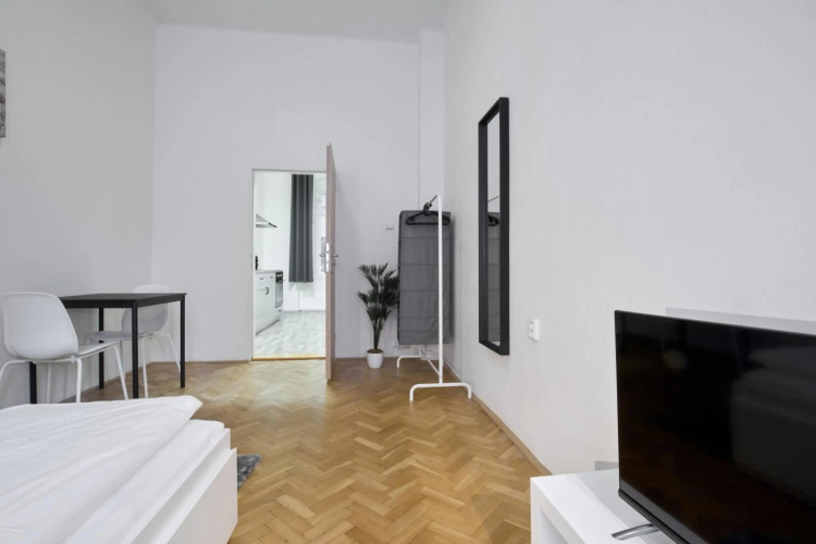 Archibald Flats Prague