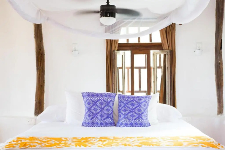 Zamas Hotel