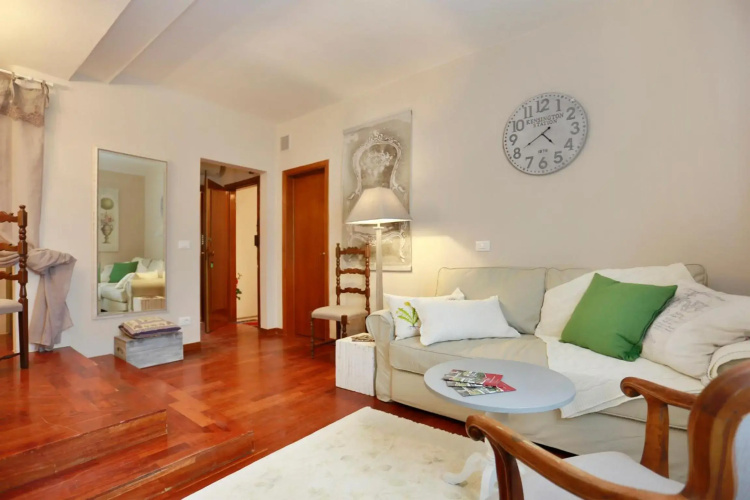 Piero Apartment